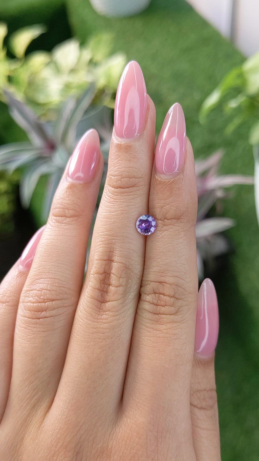 0.73 Ct. Bi Color Sapphire from Ceylon (Sri Lanka) Size Video