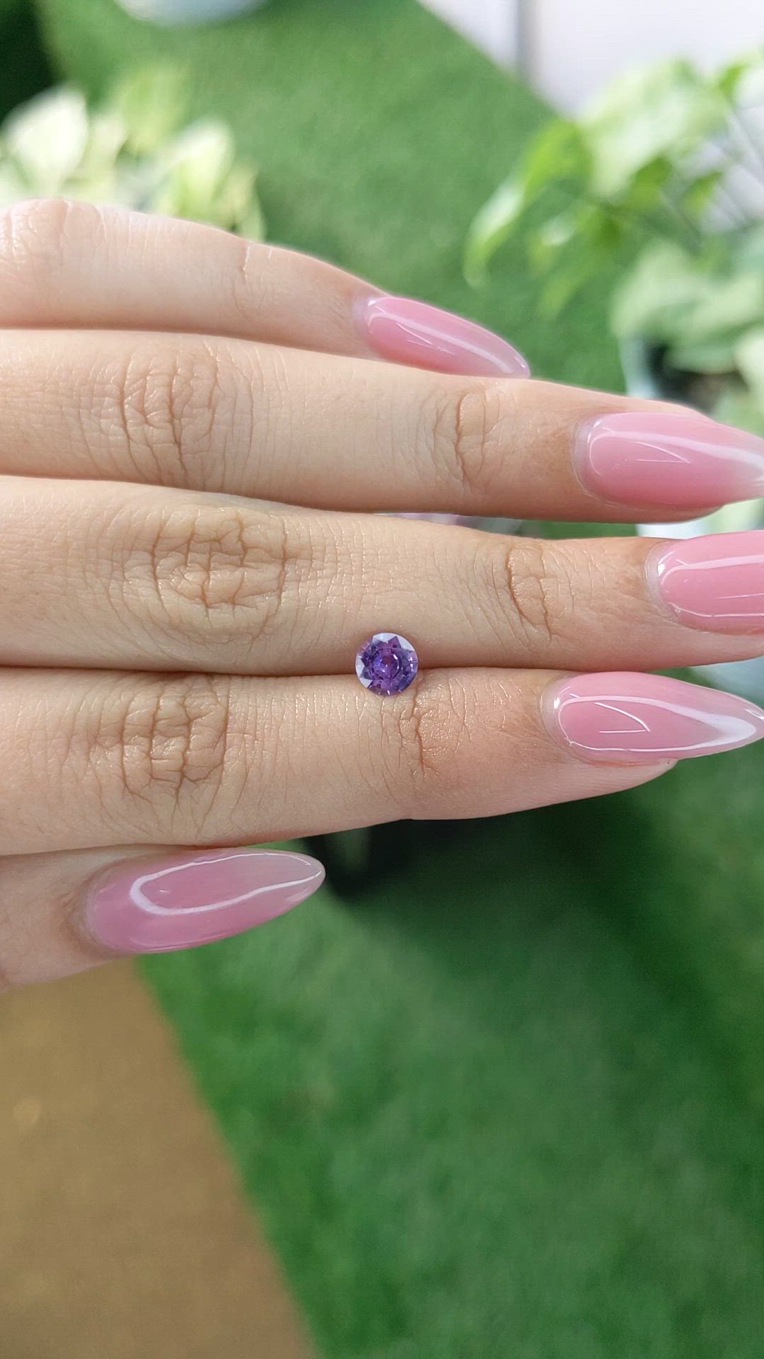 0.73 Ct. Bi Color Sapphire from Ceylon (Sri Lanka) Size Video