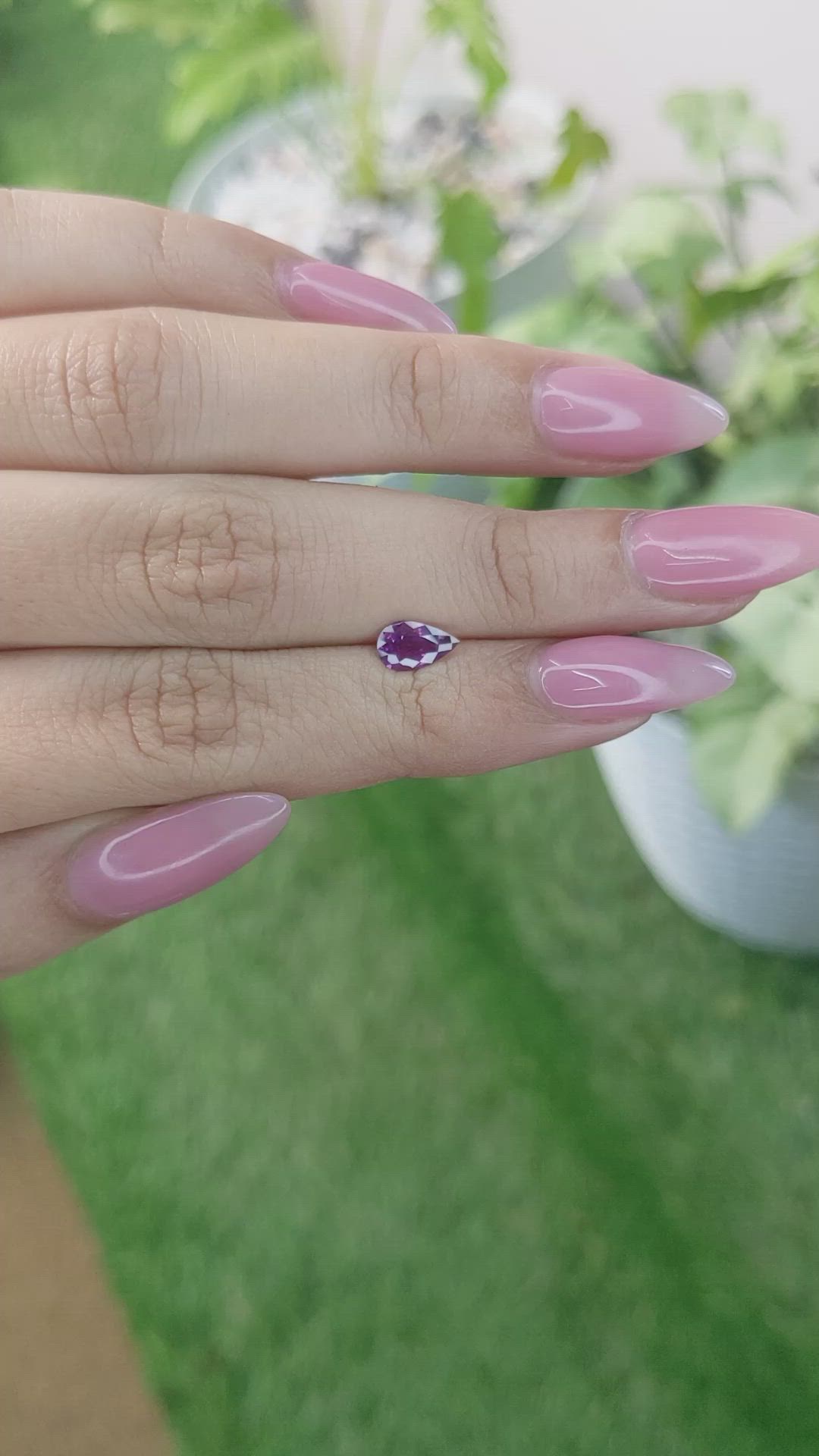 0.74 Ct. Purplish Pink Sapphire from Ceylon (Sri Lanka) Size Video