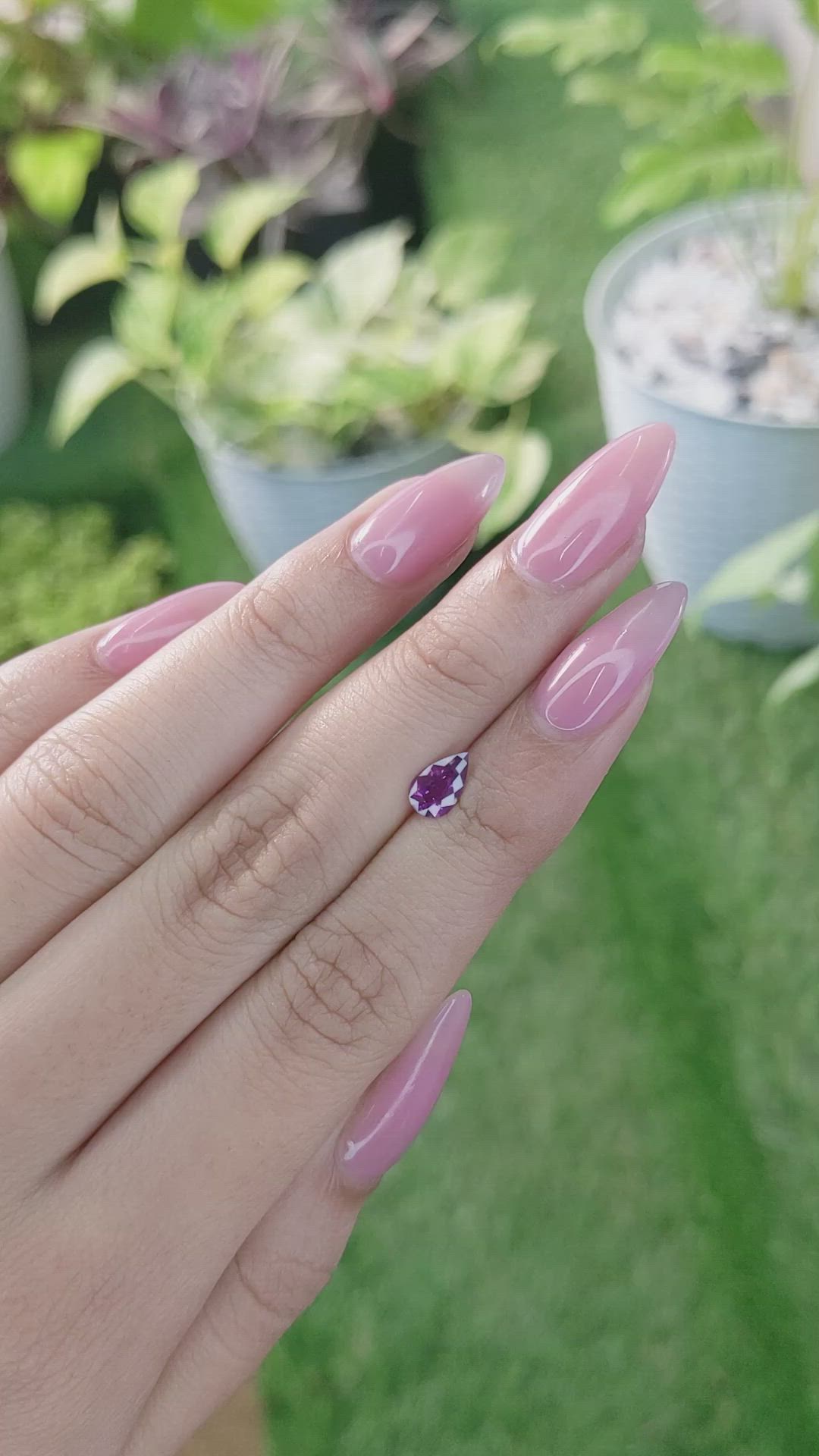 0.74 Ct. Purplish Pink Sapphire from Ceylon (Sri Lanka) Size Video