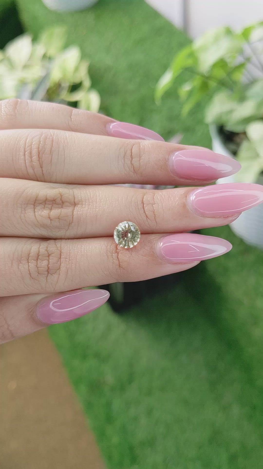 1.76 Ct. Yellow Sapphire from Ceylon (Sri Lanka) Size Video