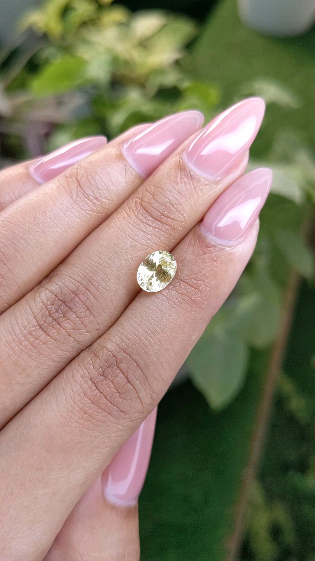 2.01 Ct. Yellow Sapphire from Ceylon (Sri Lanka) Size Video