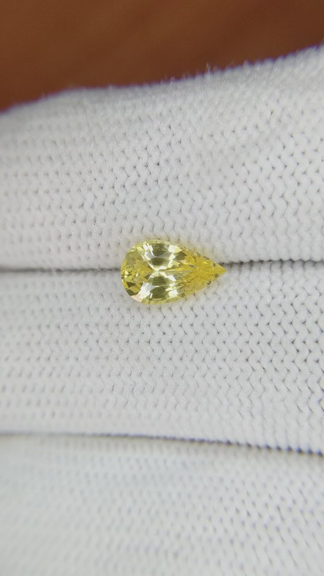 1.49 Ct. Yellow Sapphire from Ceylon (Sri Lanka) Size Video