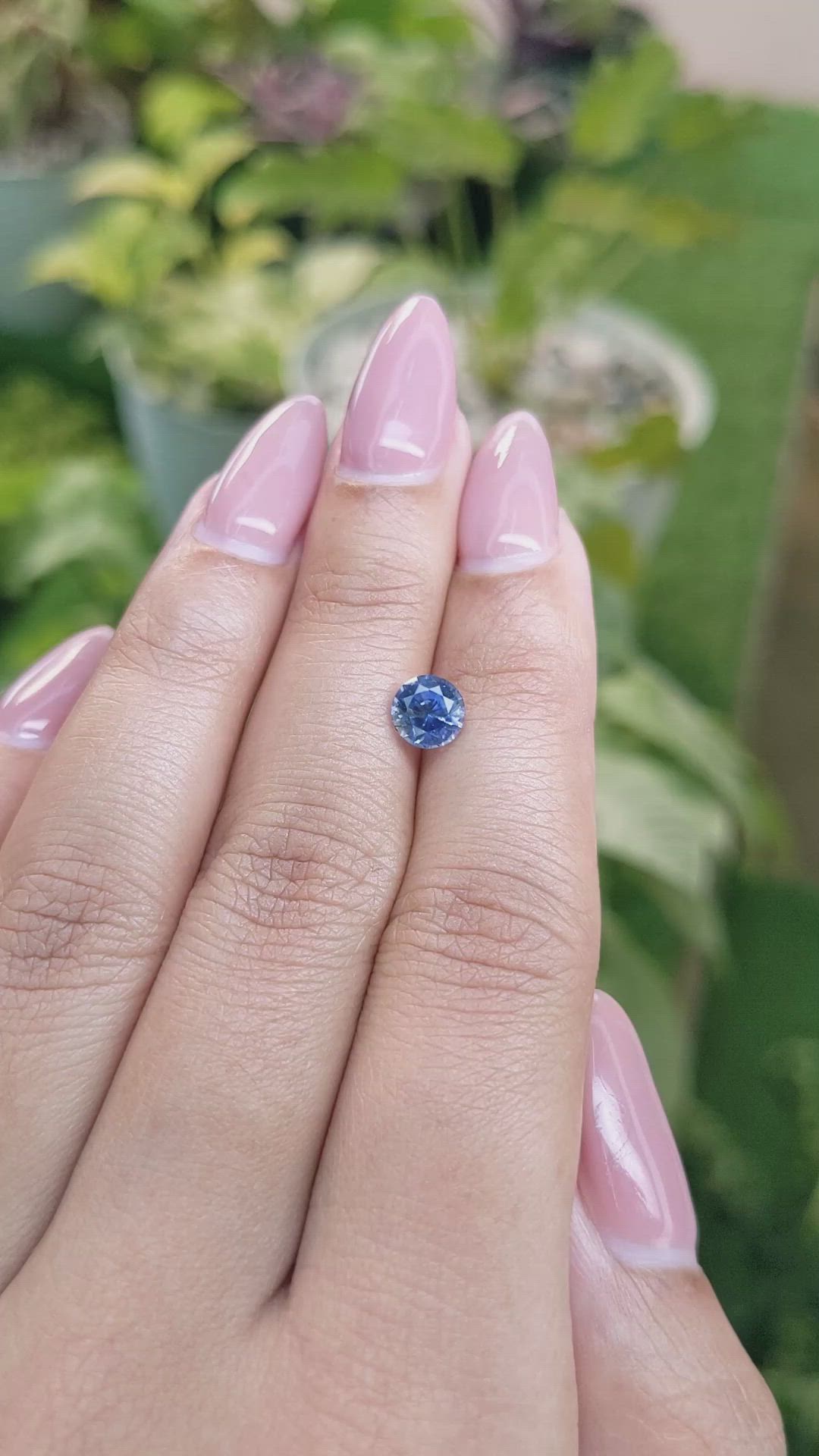 1.21 Ct. Blue Sapphire from Ceylon (Sri Lanka) Size Video