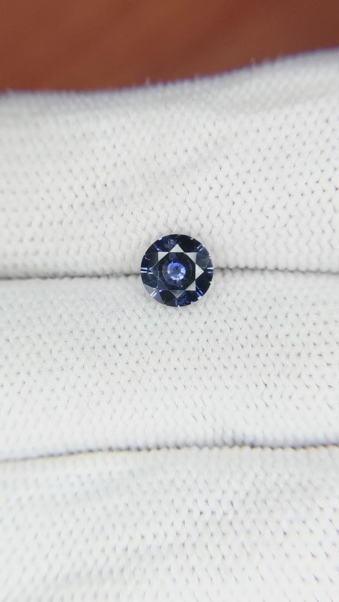 0.91 Ct. Blue Sapphire from Ceylon (Sri Lanka) Size Video