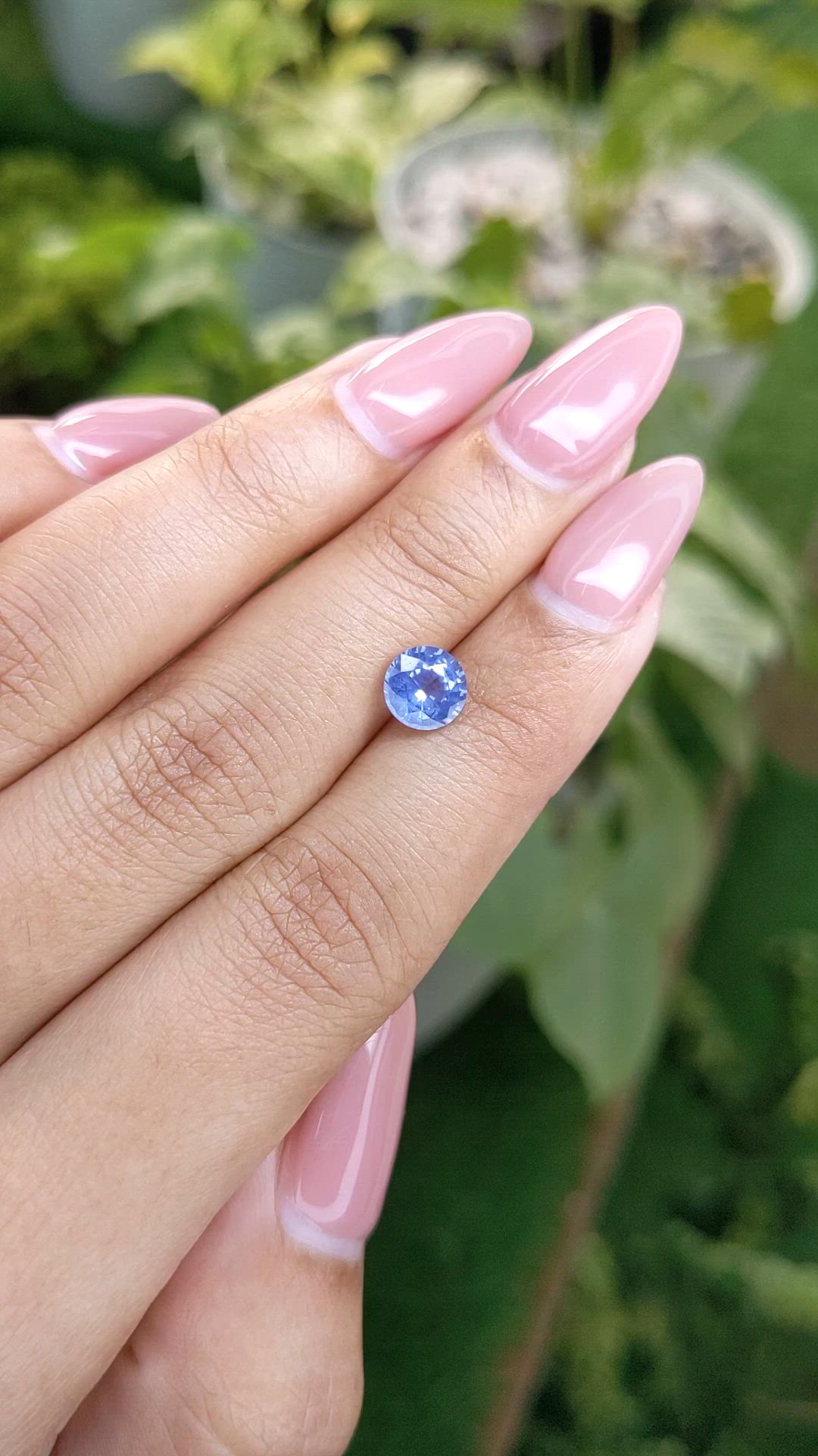 1.35 Ct. Blue Sapphire from Ceylon (Sri Lanka) Size Video