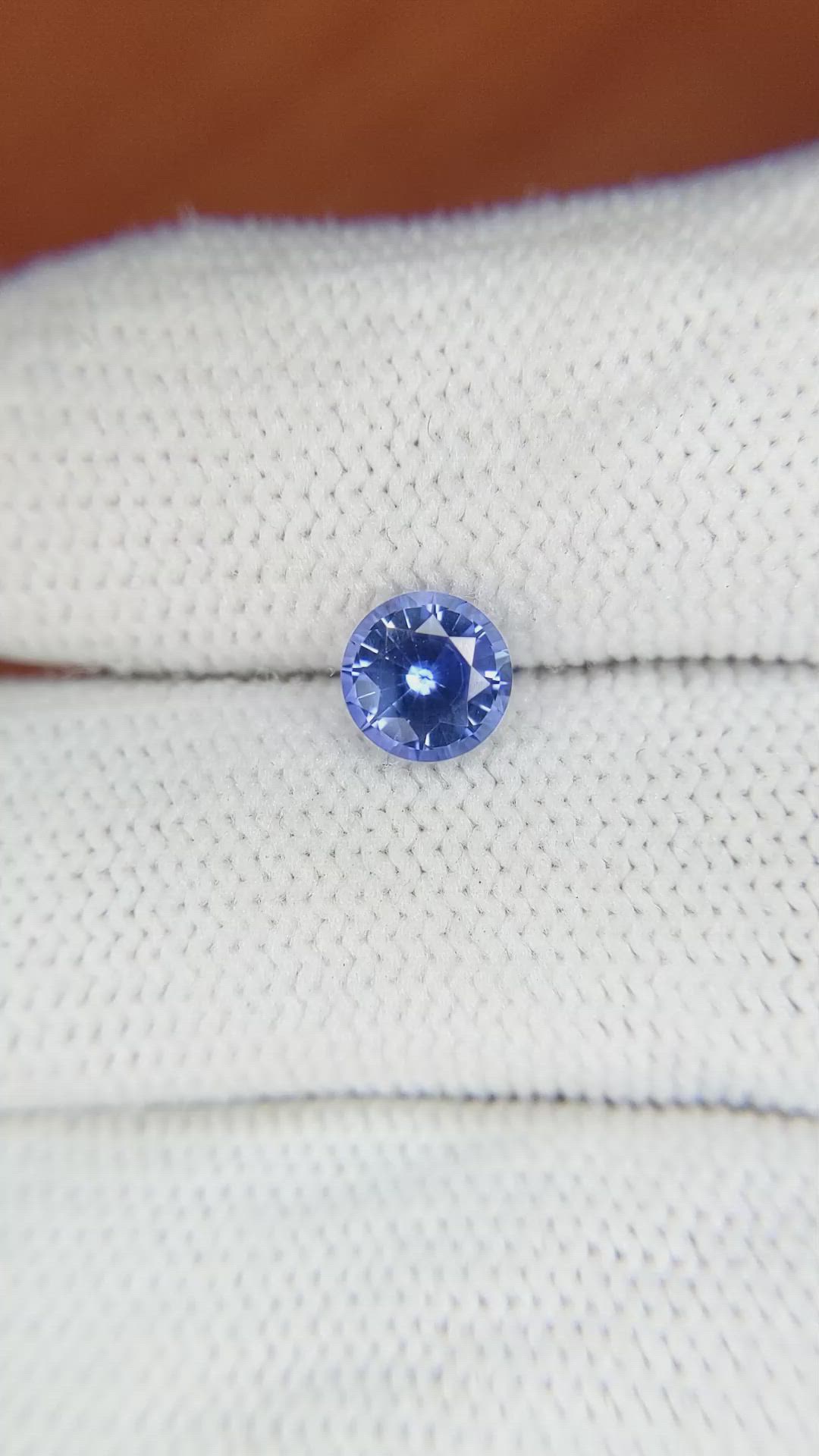 1.04 Ct. Blue Sapphire from Ceylon (Sri Lanka) Size Video