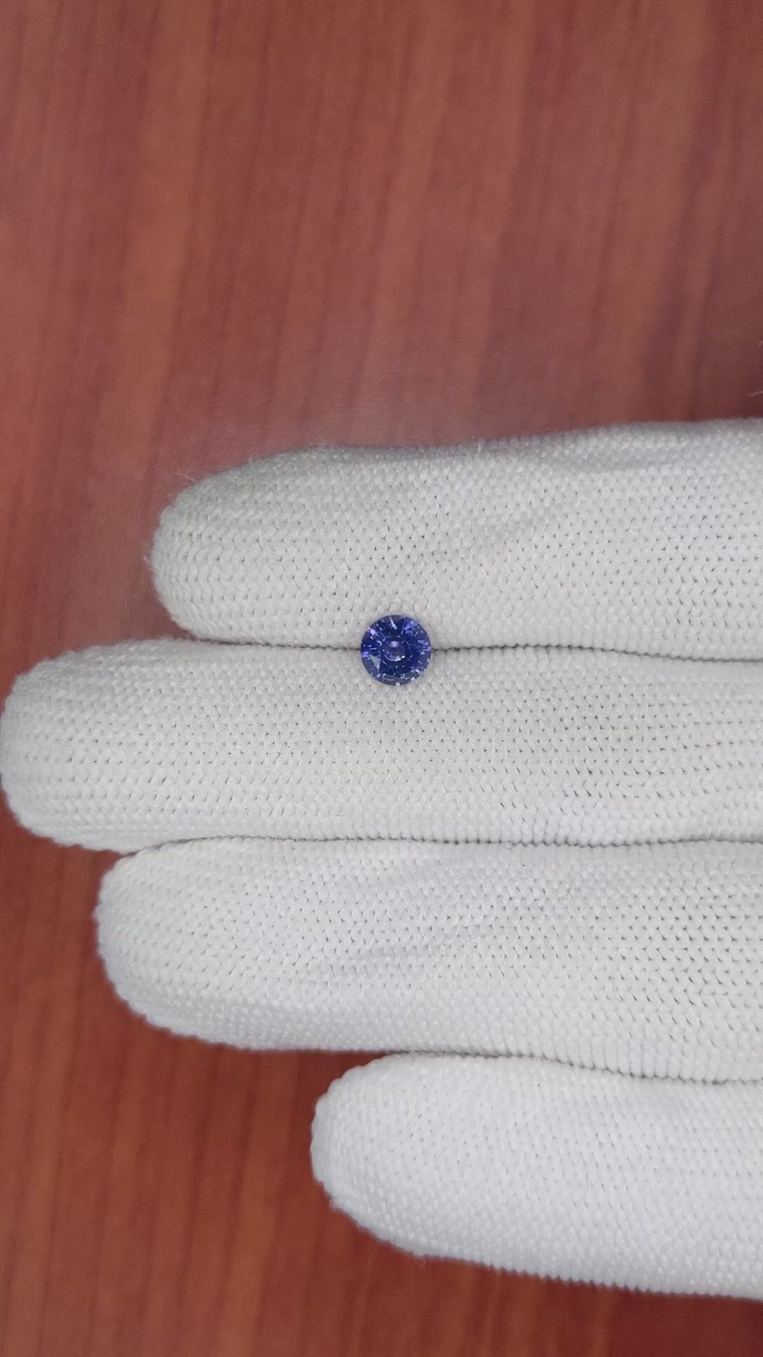 0.79 Ct. Blue Sapphire from Ceylon (Sri Lanka) Size Video