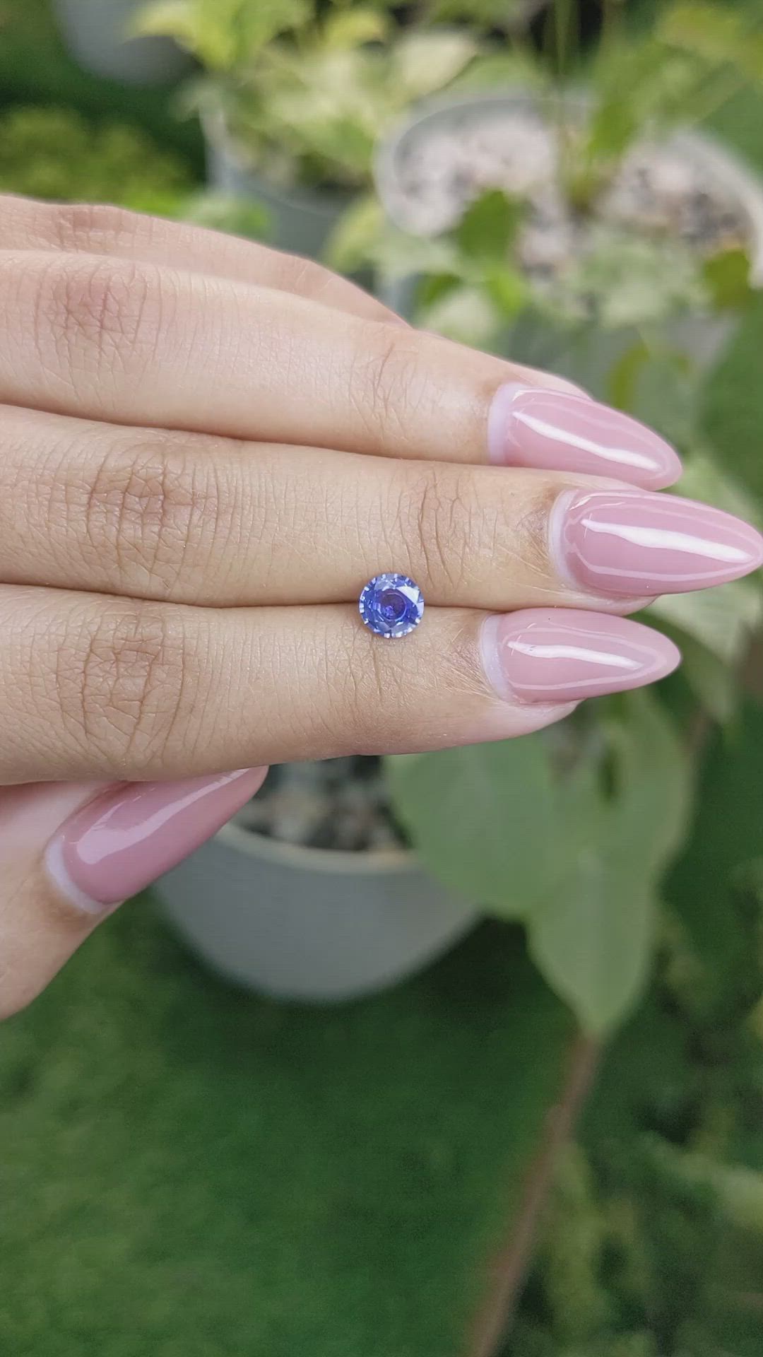 0.71 Ct. Blue Sapphire from Ceylon (Sri Lanka) Size Video