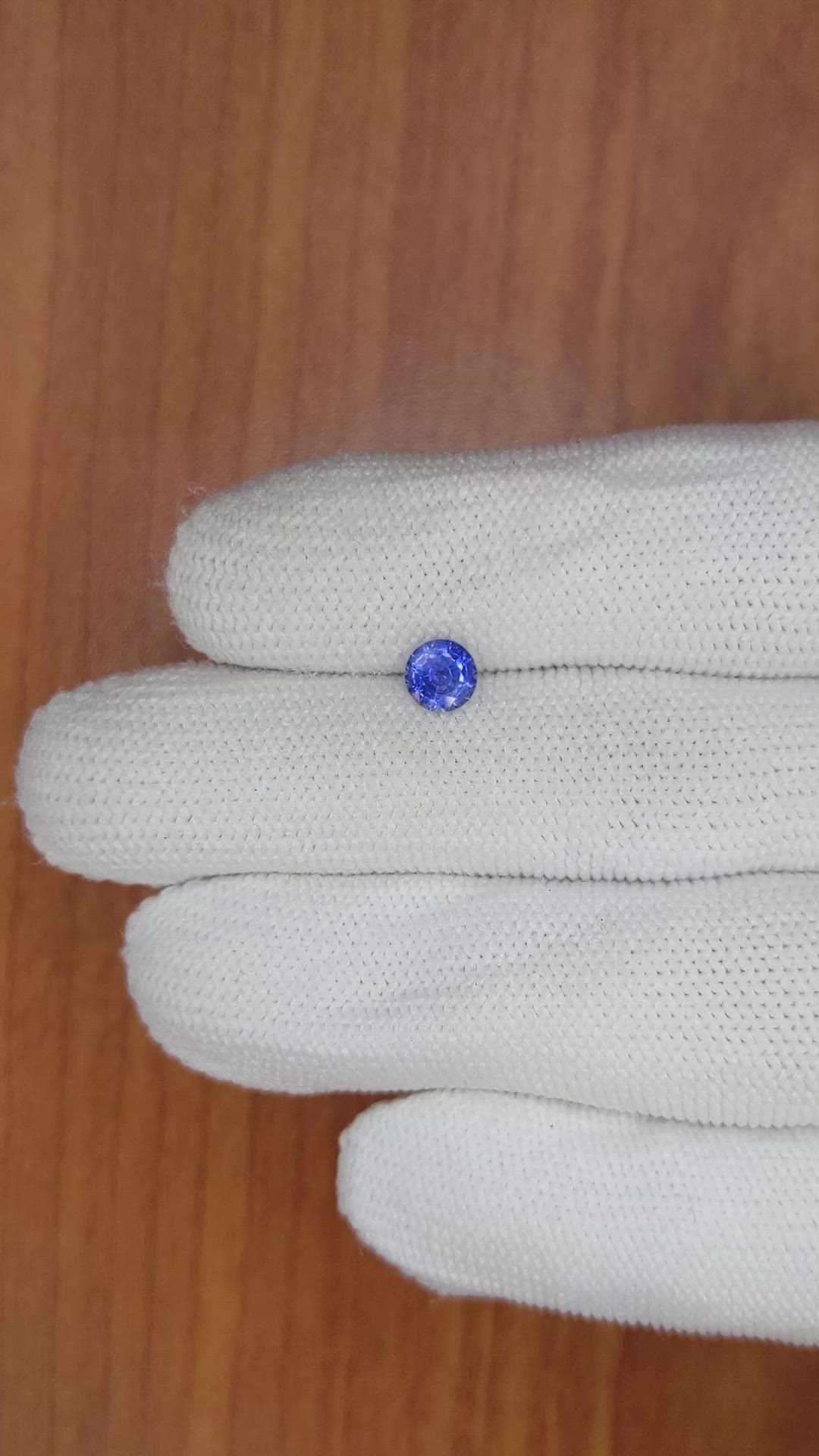 0.70 Ct. Blue Sapphire from Ceylon (Sri Lanka) Size Video