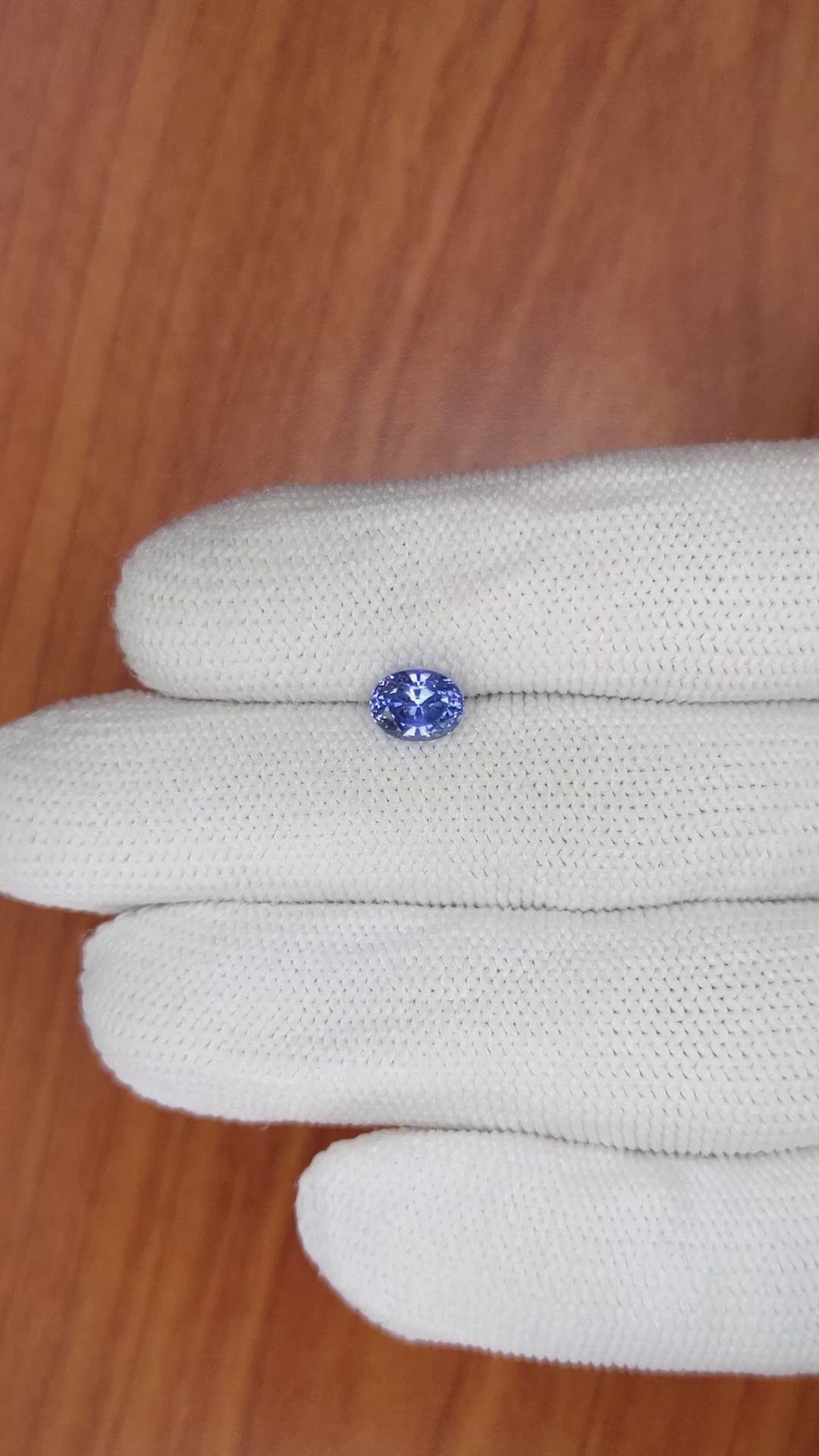 1.25 Ct. Blue Sapphire from Ceylon (Sri Lanka) Size Video