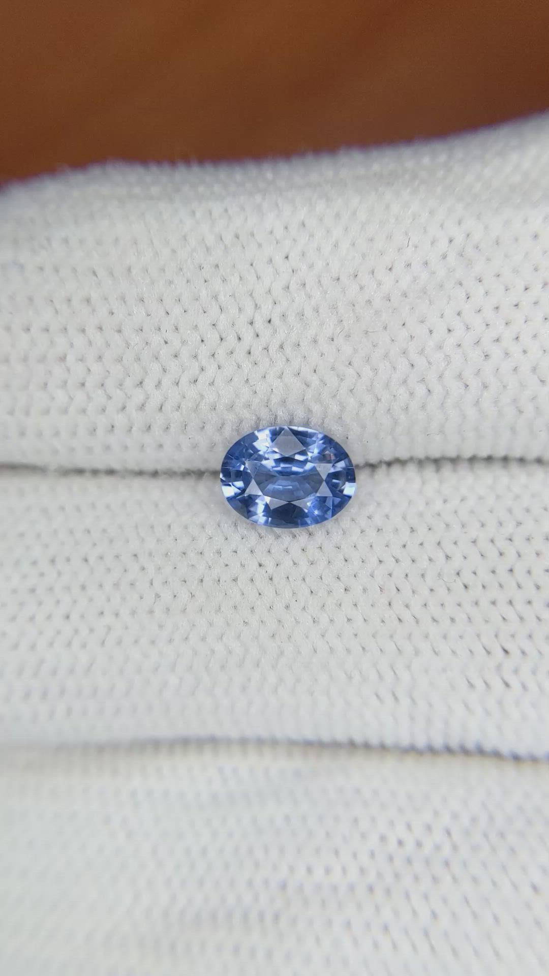 1.03 Ct. Blue Sapphire from Ceylon (Sri Lanka) Size Video