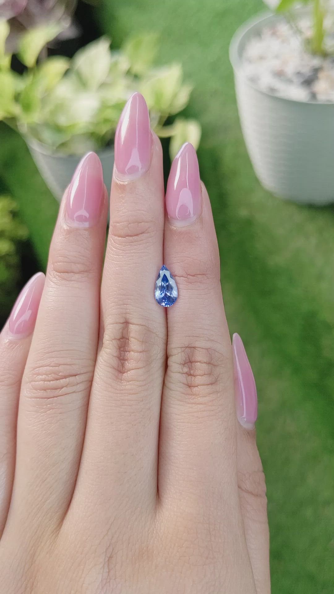 1.43 Ct. Blue Sapphire from Ceylon (Sri Lanka) Size Video