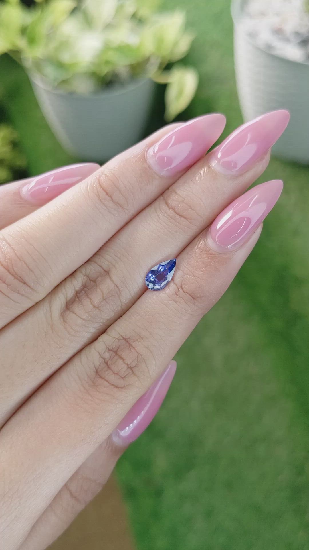 1.03 Ct. Blue Sapphire from Ceylon (Sri Lanka) Size Video