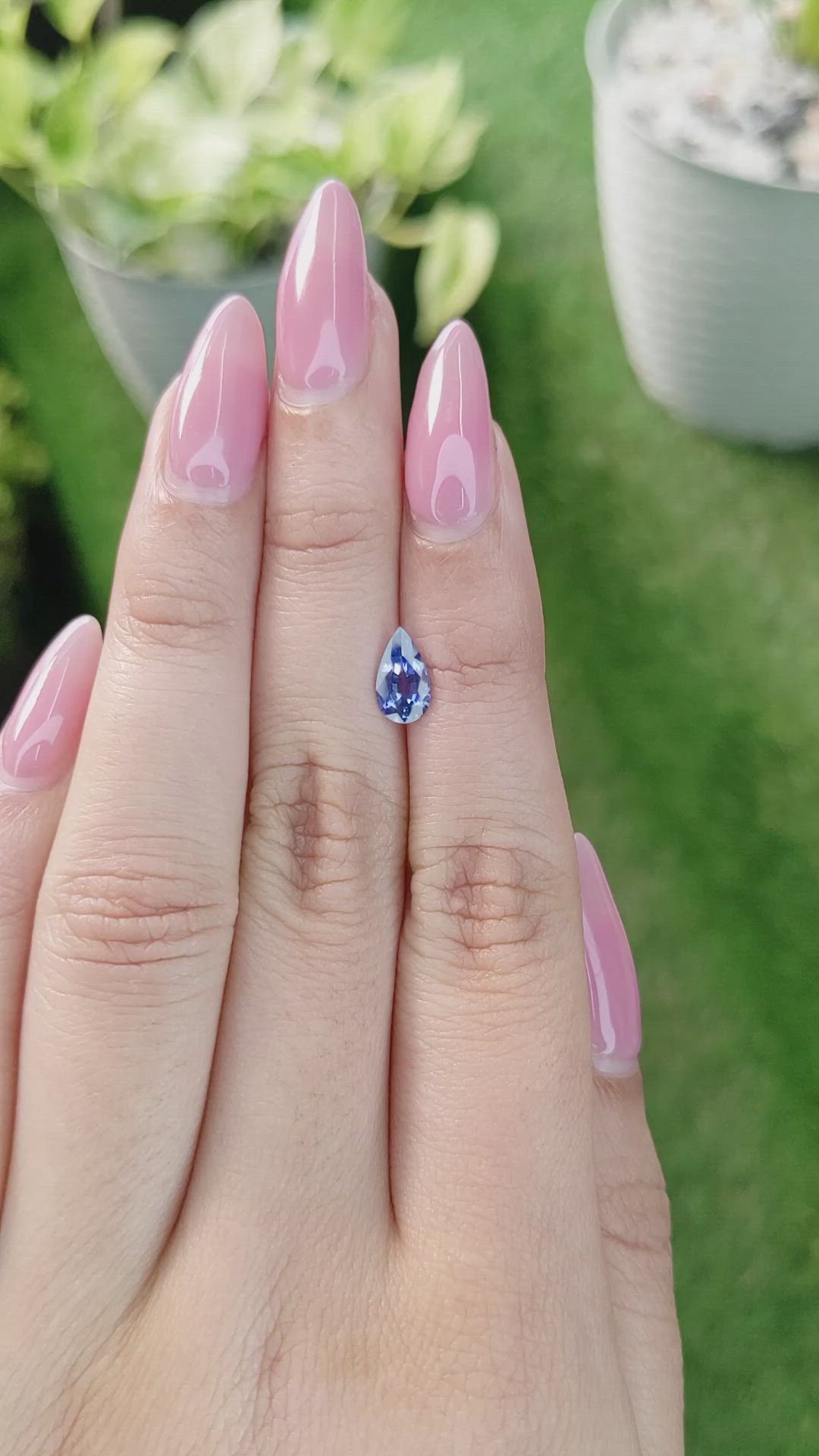 1.03 Ct. Blue Sapphire from Ceylon (Sri Lanka) Size Video