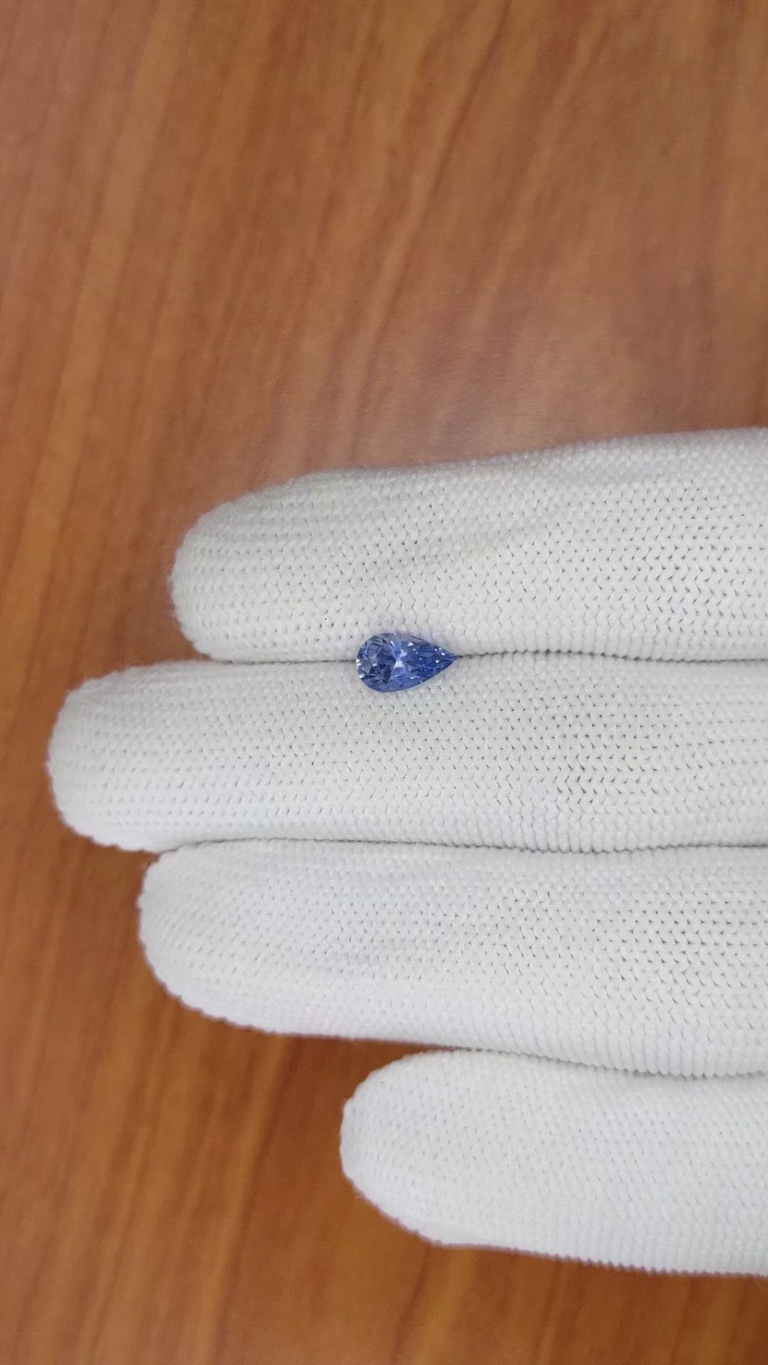 1.04 Ct. Blue Sapphire from Ceylon (Sri Lanka) Size Video