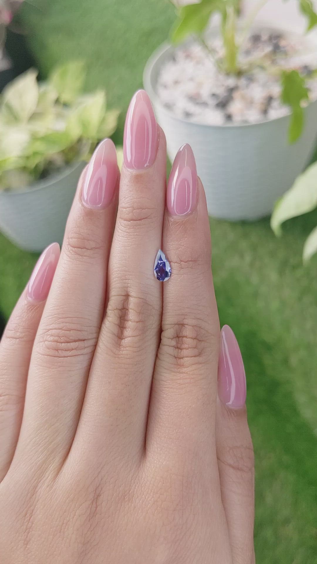 0.75 Ct. Blue Sapphire from Ceylon (Sri Lanka) Size Video