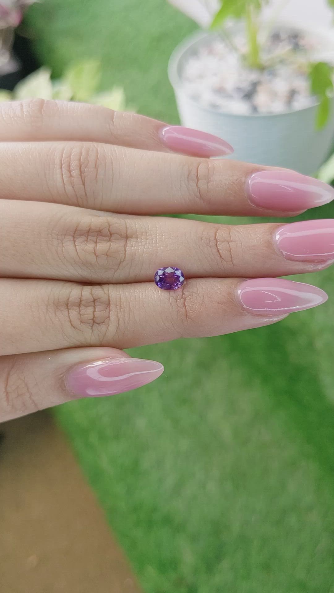 1.18 Ct. Pinkish Purple Sapphire from Ceylon (Sri Lanka) Size Video