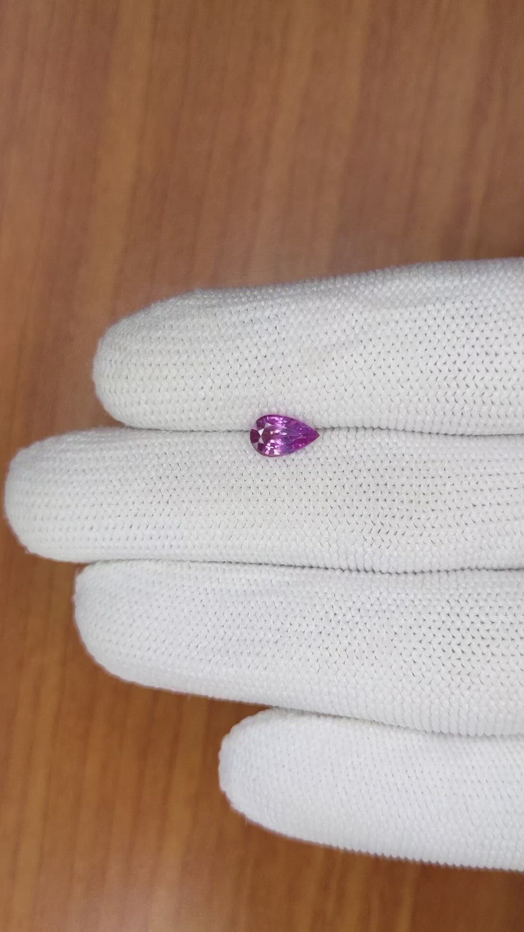 0.81 Ct. Purplish Pink Sapphire from Ceylon (Sri Lanka) Size Video
