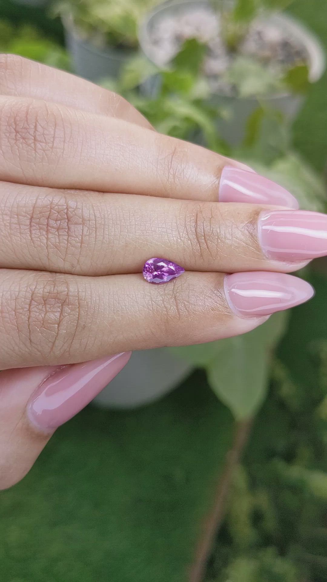 0.81 Ct. Purplish Pink Sapphire from Ceylon (Sri Lanka) Size Video