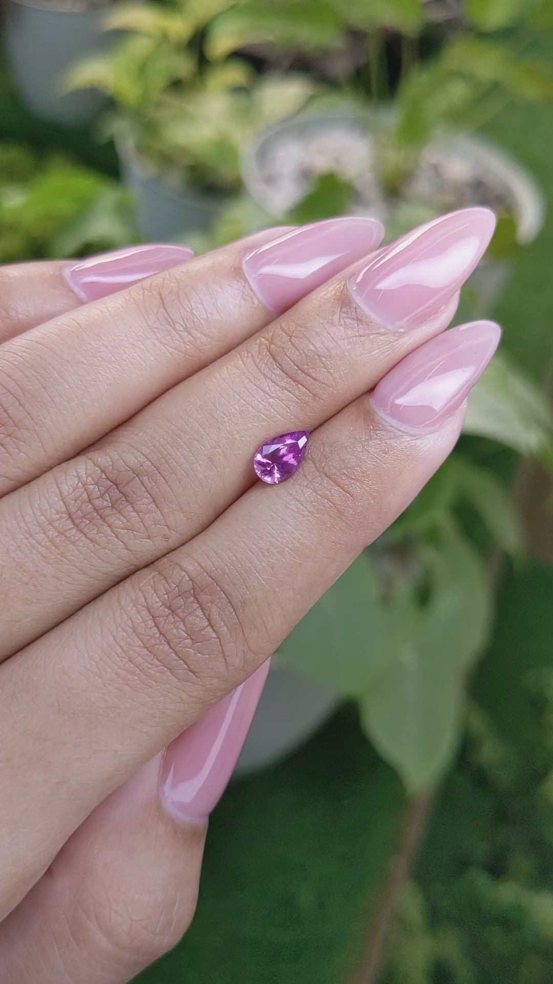 0.81 Ct. Purplish Pink Sapphire from Ceylon (Sri Lanka) Size Video