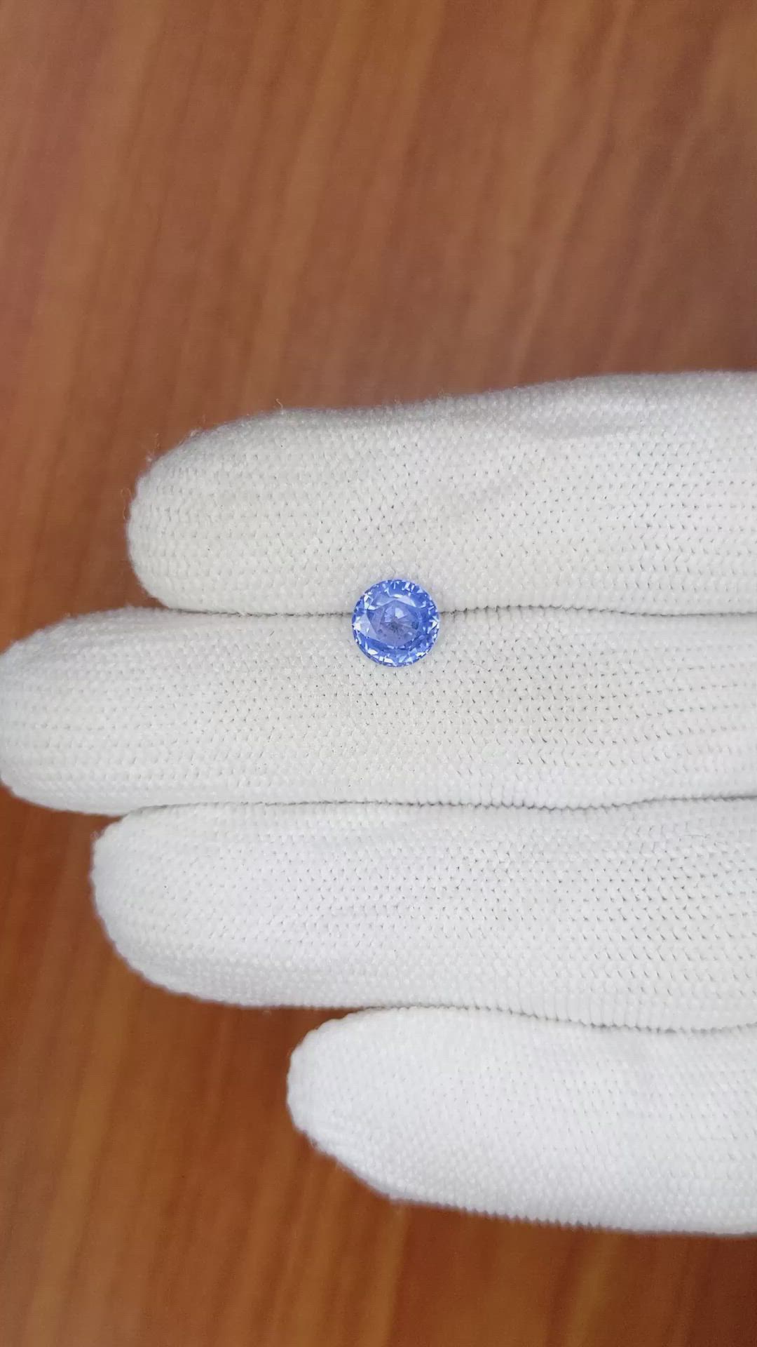 1.32 Ct. Blue Sapphire from Ceylon (Sri Lanka) Size Video