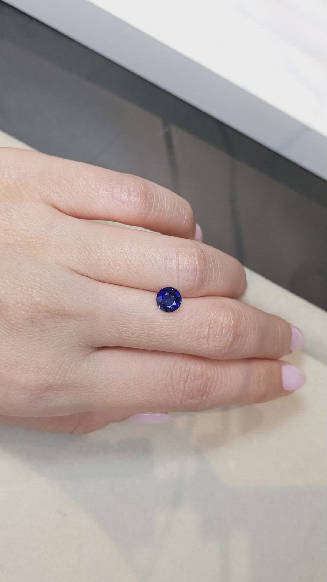 1.36 Ct. Blue Sapphire from Ceylon (Sri Lanka) Size Video