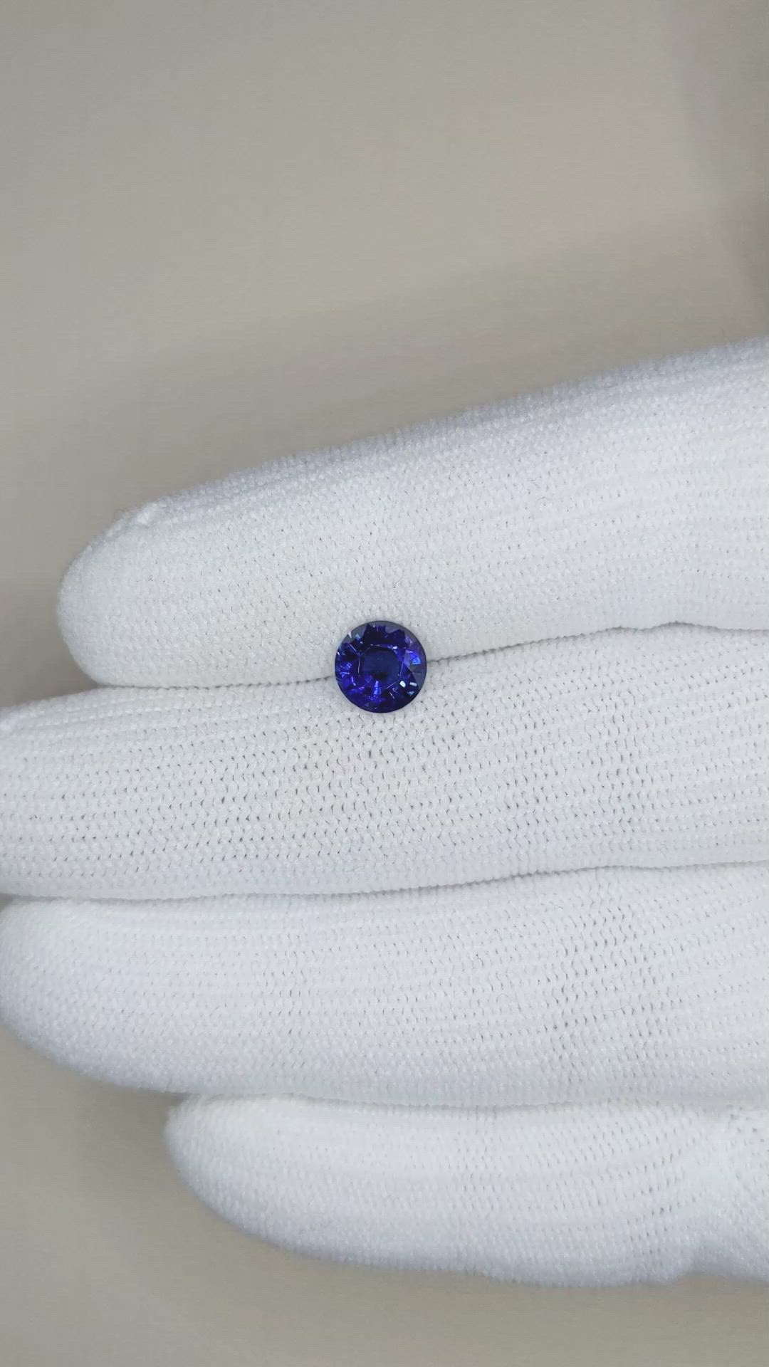 1.36 Ct. Blue Sapphire from Ceylon (Sri Lanka) Size Video