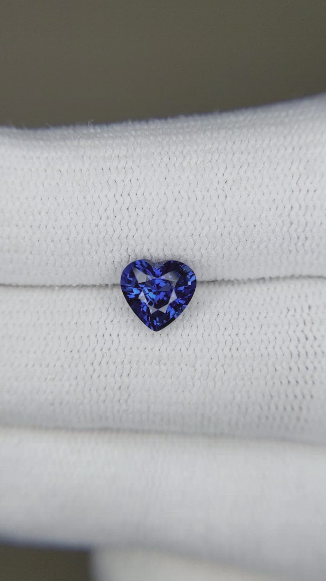 1.20 Ct. Blue Sapphire from Ceylon (Sri Lanka) Size Video