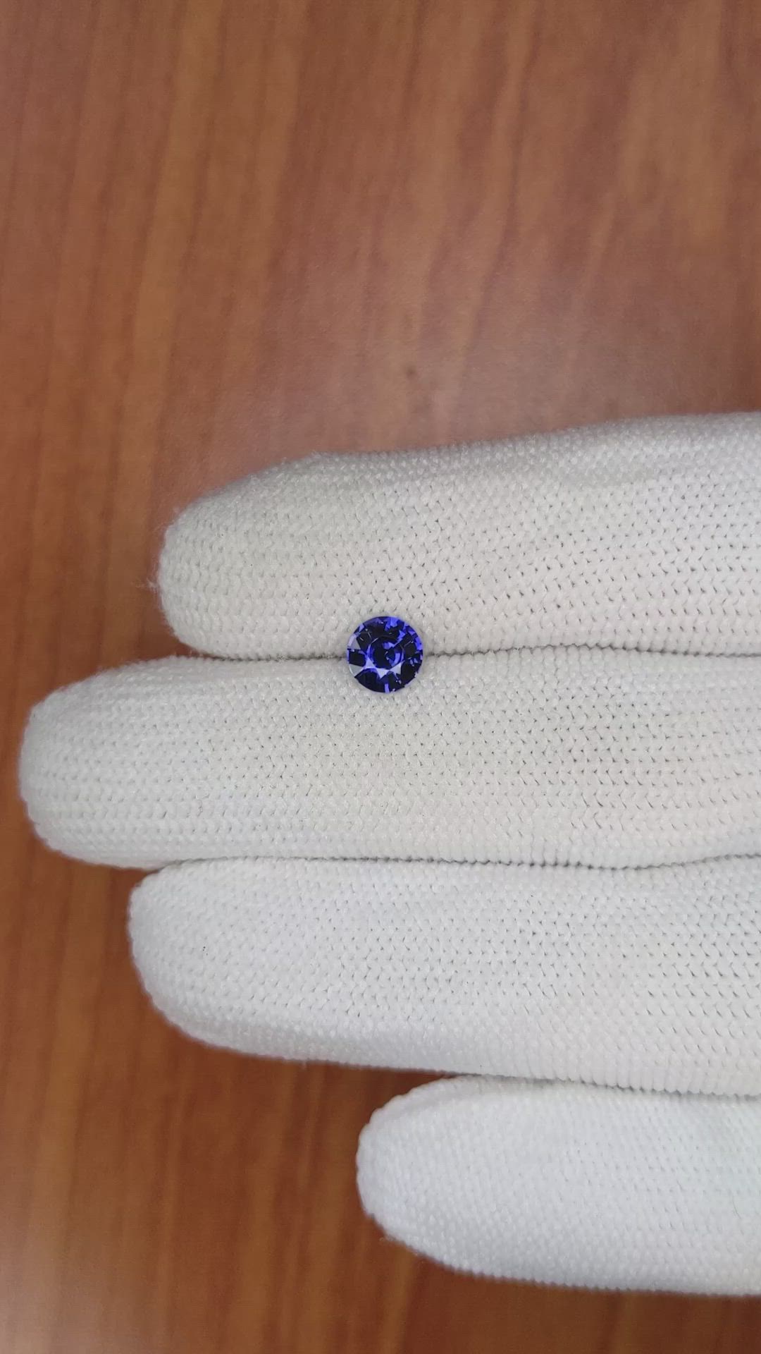 0.72 Ct. Blue Sapphire from Ceylon (Sri Lanka) Size Video