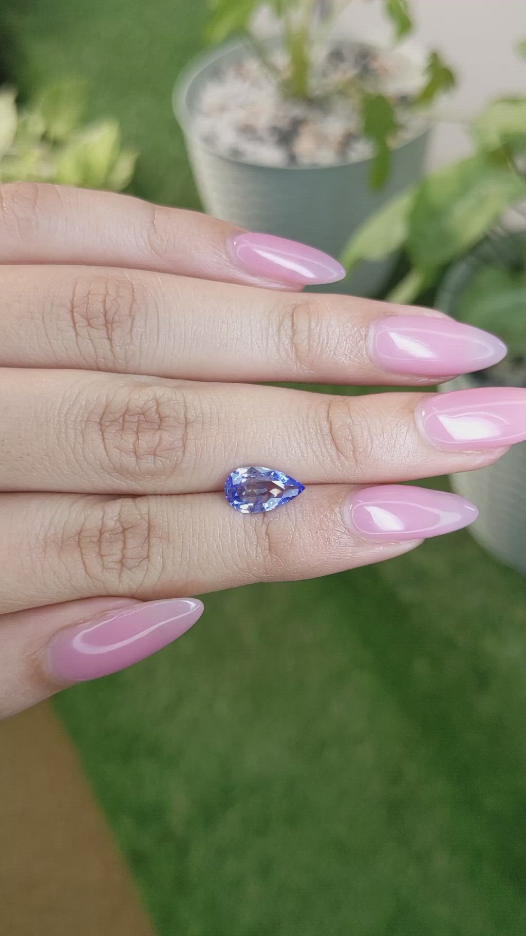 1.86 Ct. Blue Sapphire from Ceylon (Sri Lanka) Size Video