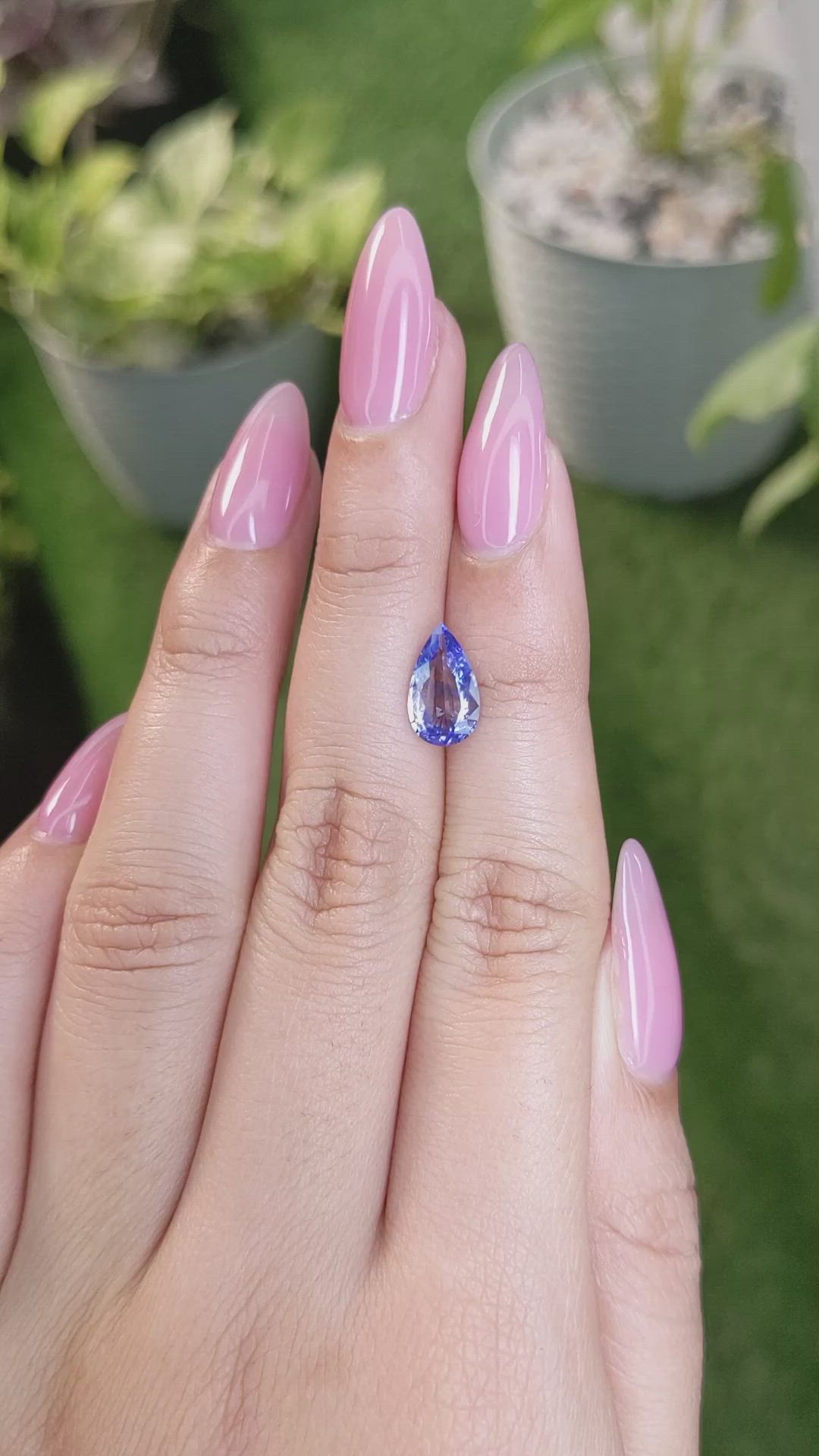 1.86 Ct. Blue Sapphire from Ceylon (Sri Lanka) Size Video