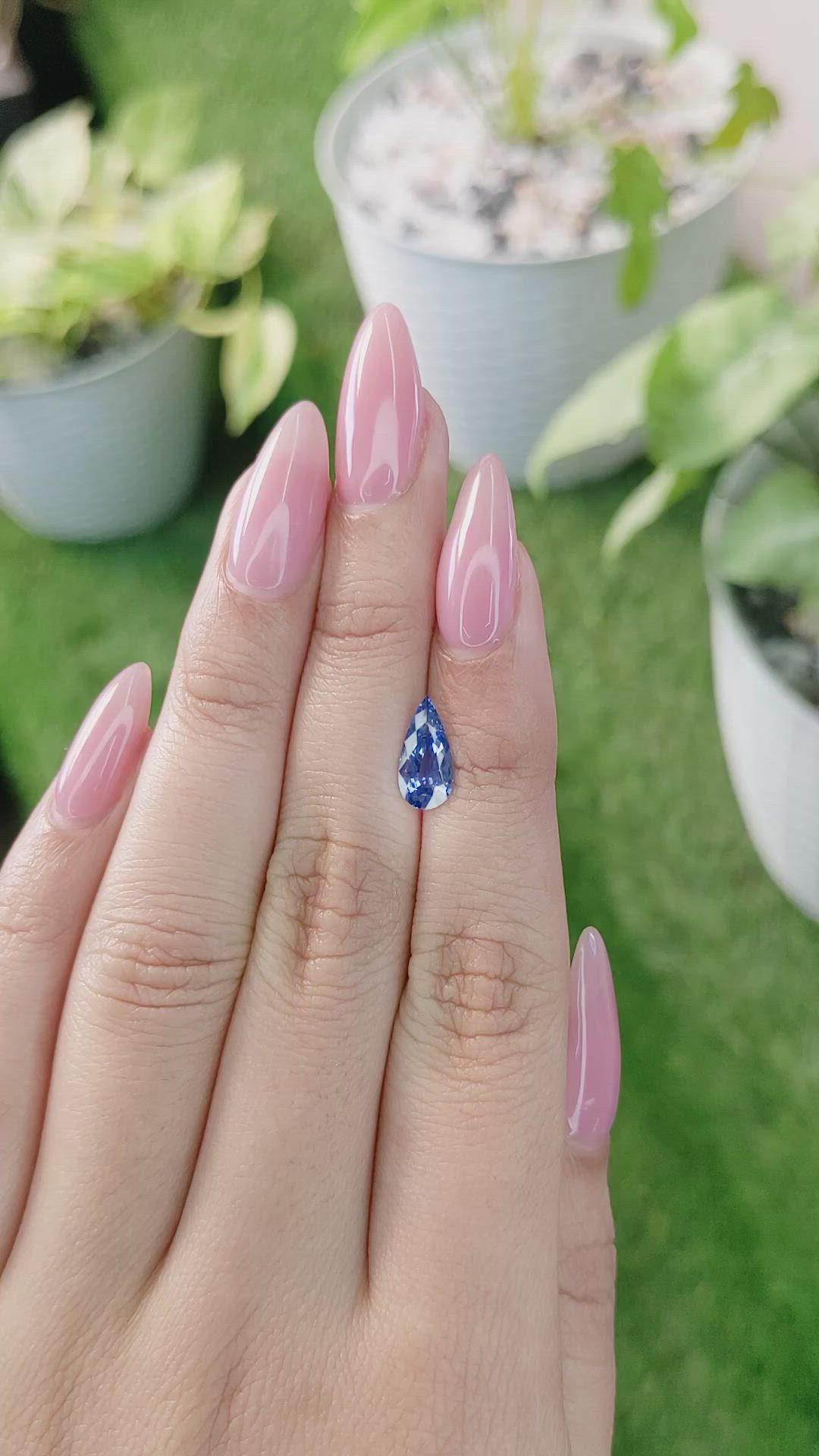 1.42 Ct. Blue Sapphire from Ceylon (Sri Lanka) Size Video