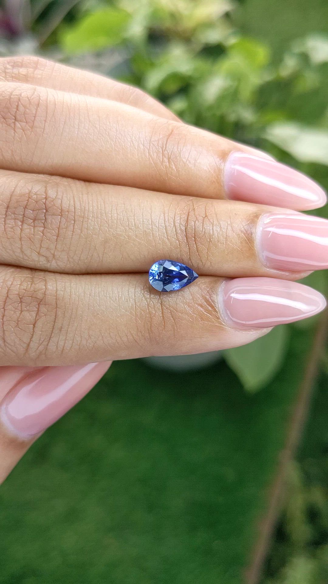 1.31 Ct. Blue Sapphire from Ceylon (Sri Lanka) Size Video