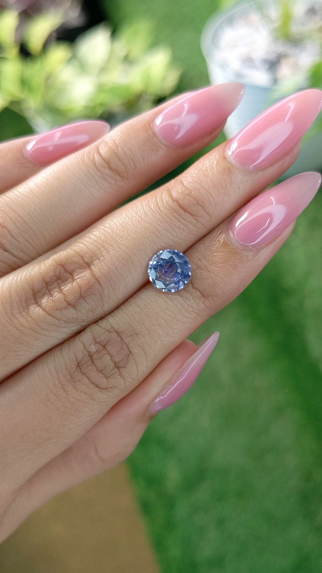 2.03 Ct. Sapphire from Ceylon (Sri Lanka) Size Video