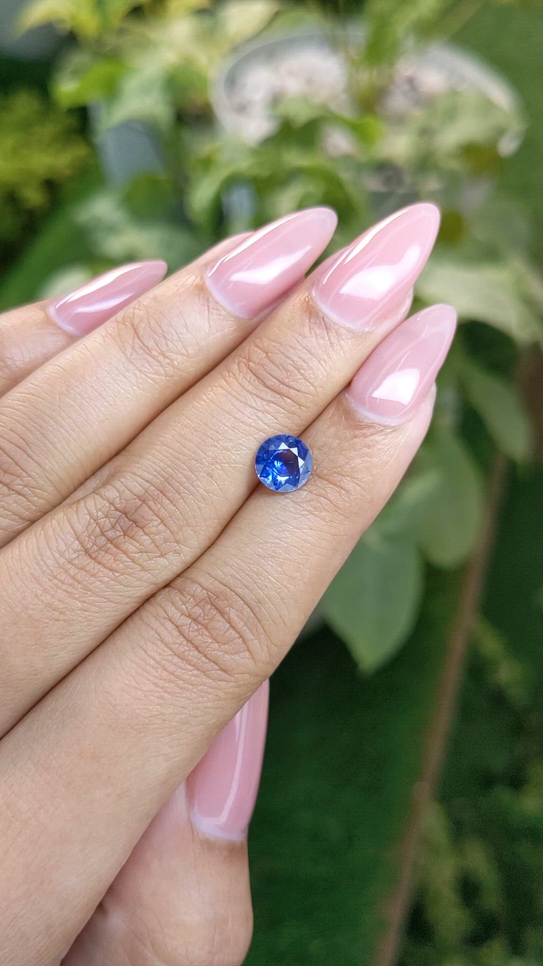 1.15 Ct. Blue Sapphire from Ceylon (Sri Lanka) Size Video