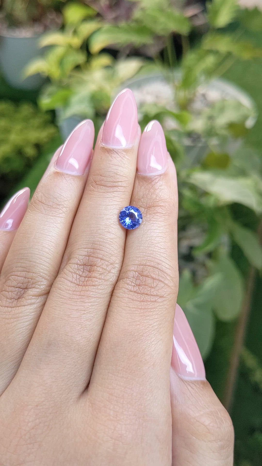 1.12 Ct. Blue Sapphire from Ceylon (Sri Lanka) Size Video