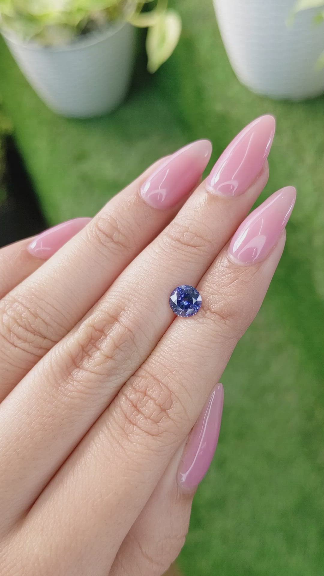 1.35 Ct. Blue Sapphire from Ceylon (Sri Lanka) Size Video