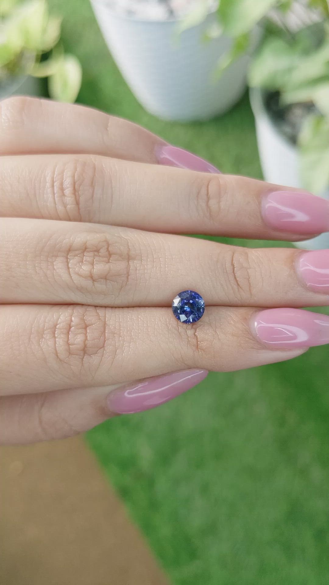 1.35 Ct. Blue Sapphire from Ceylon (Sri Lanka) Size Video