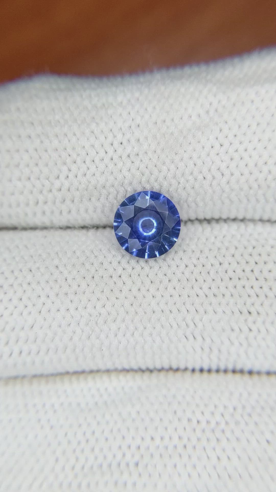 1.41 Ct. Blue Sapphire from Ceylon (Sri Lanka) Size Video