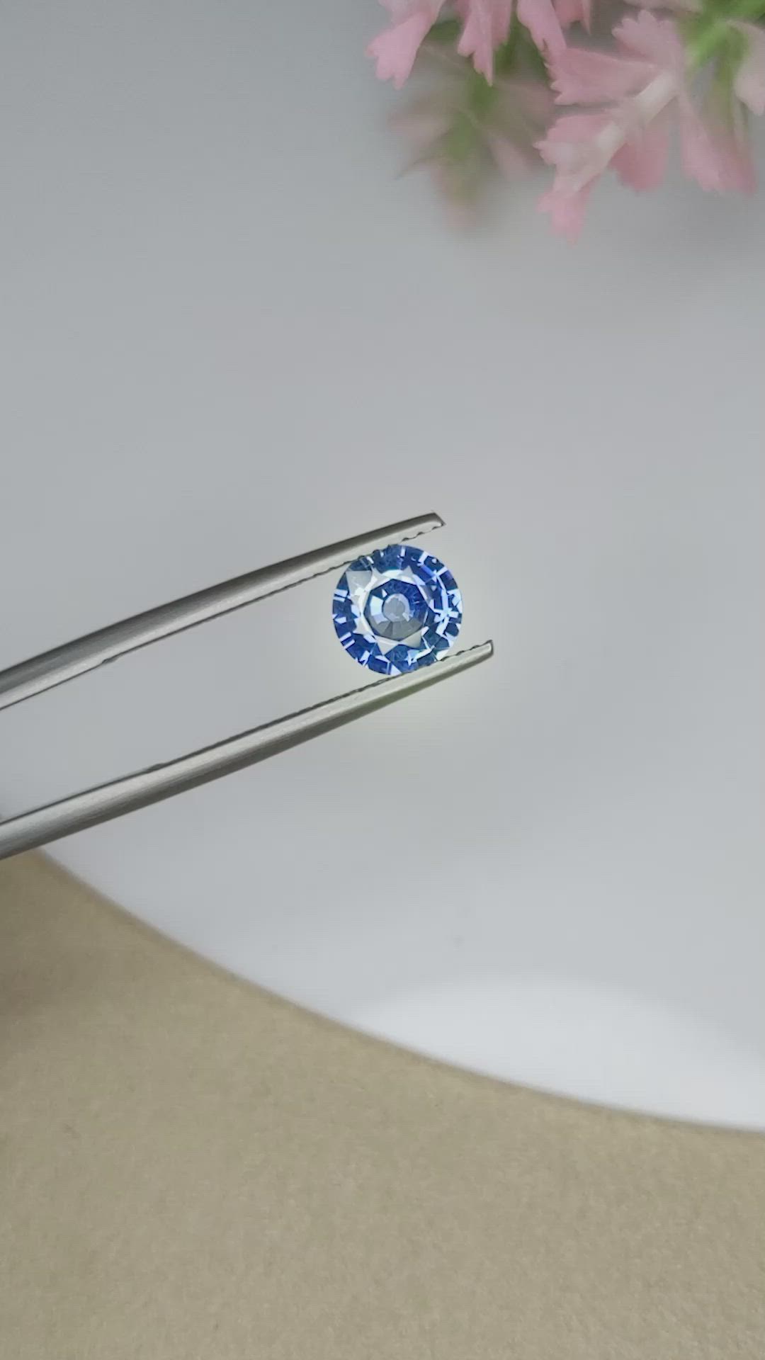 1.41 Ct. Blue Sapphire from Ceylon (Sri Lanka) Size Video