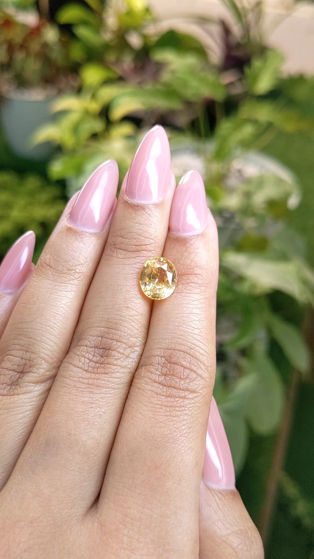 3.53 Ct. Peach Sapphire from Ceylon (Sri Lanka) Size Video