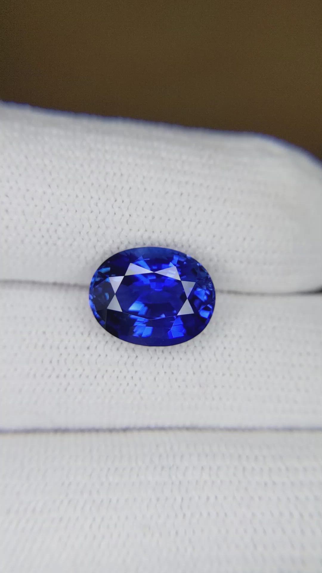 5.34 Ct. Blue Sapphire from Madagascar Size Video
