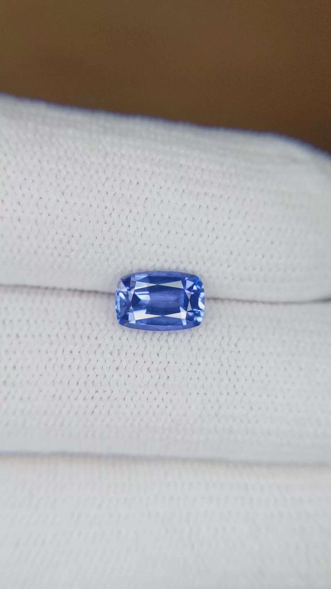 1.49 Ct. Blue Sapphire from Ceylon (Sri Lanka) Size Video