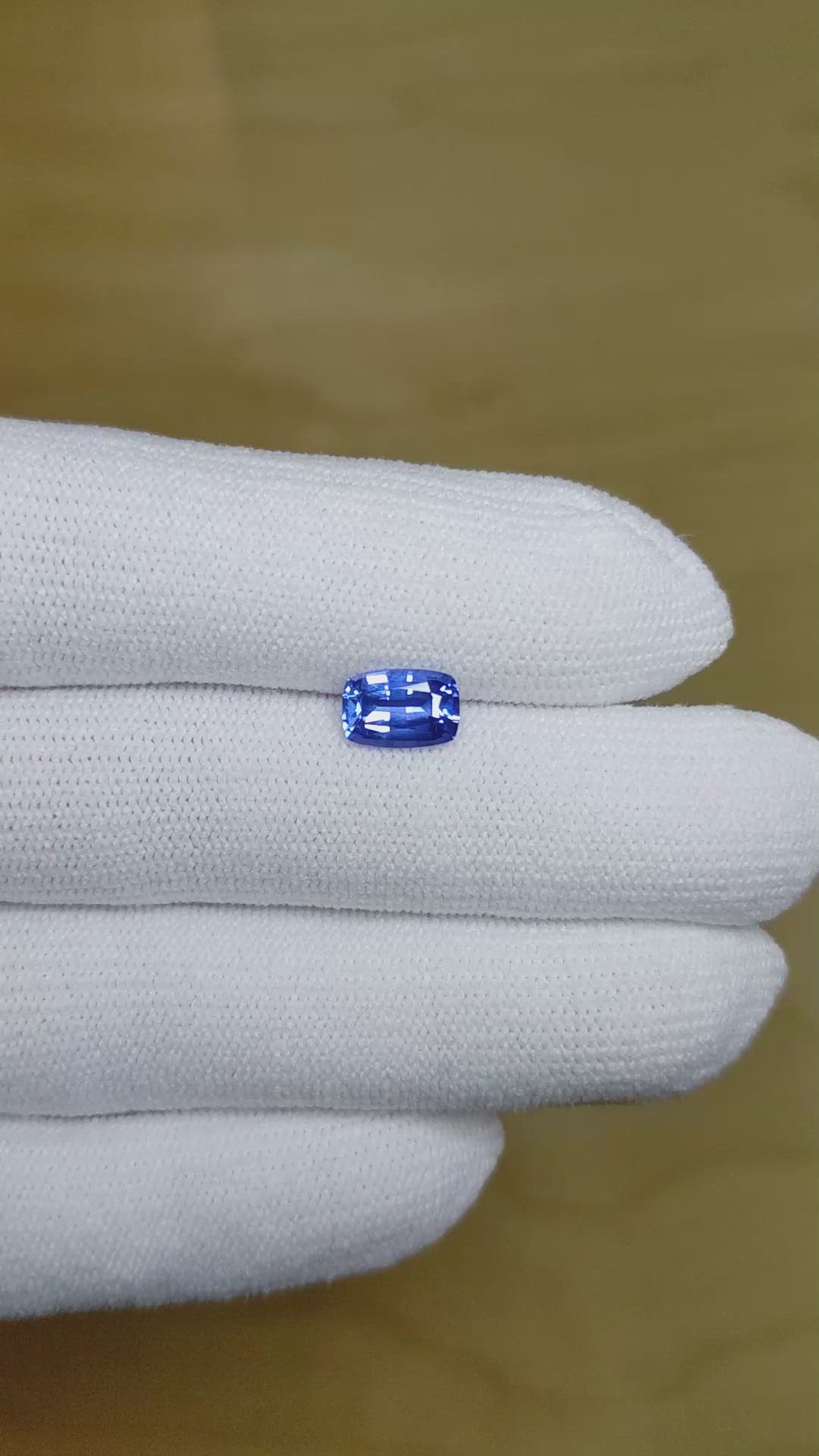 1.49 Ct. Blue Sapphire from Ceylon (Sri Lanka) Size Video