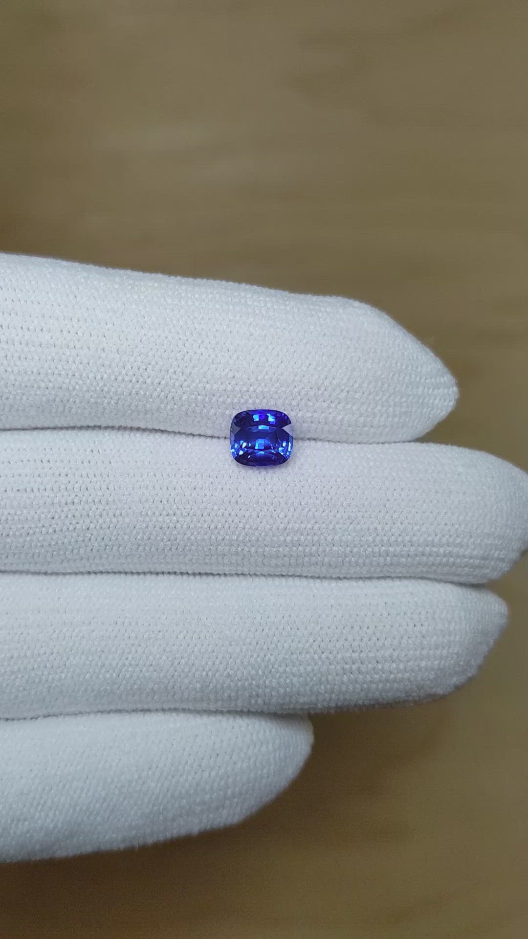 1.62 Ct. Blue Sapphire from Ceylon (Sri Lanka) Size Video