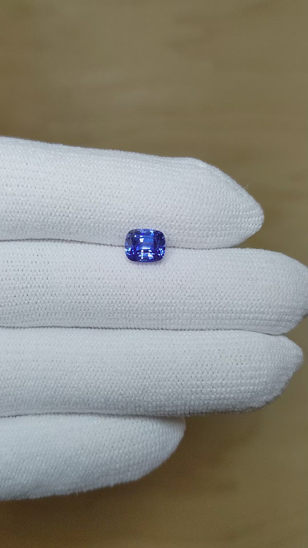 1.68 Ct. Blue Sapphire from Ceylon (Sri Lanka) Size Video