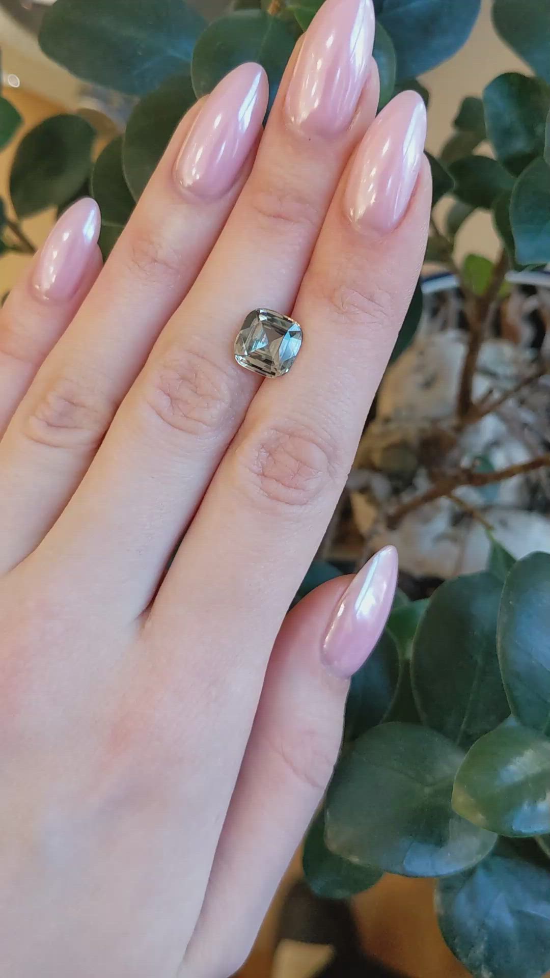 4.00 Ct. Color Change Sapphire from Ceylon (Sri Lanka) Size Video