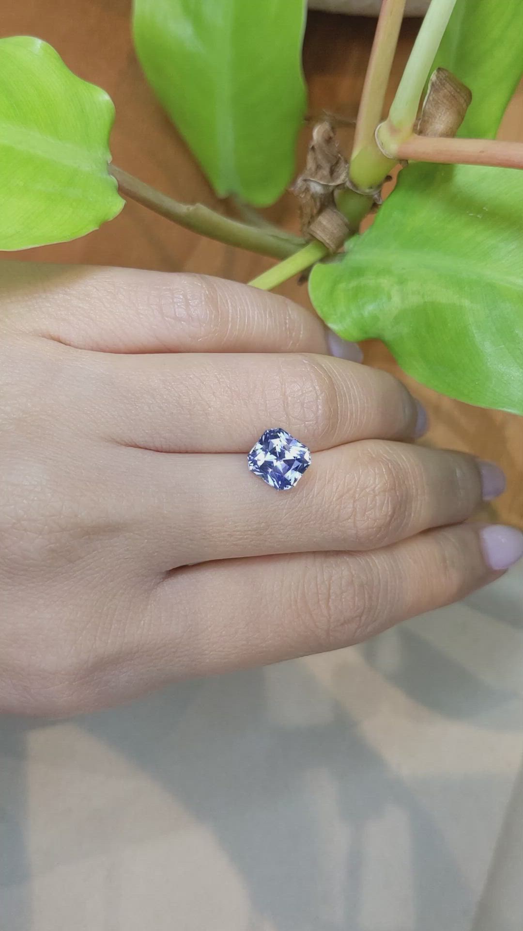 3.15 Ct. Blue Sapphire from Ceylon (Sri Lanka) Size Video