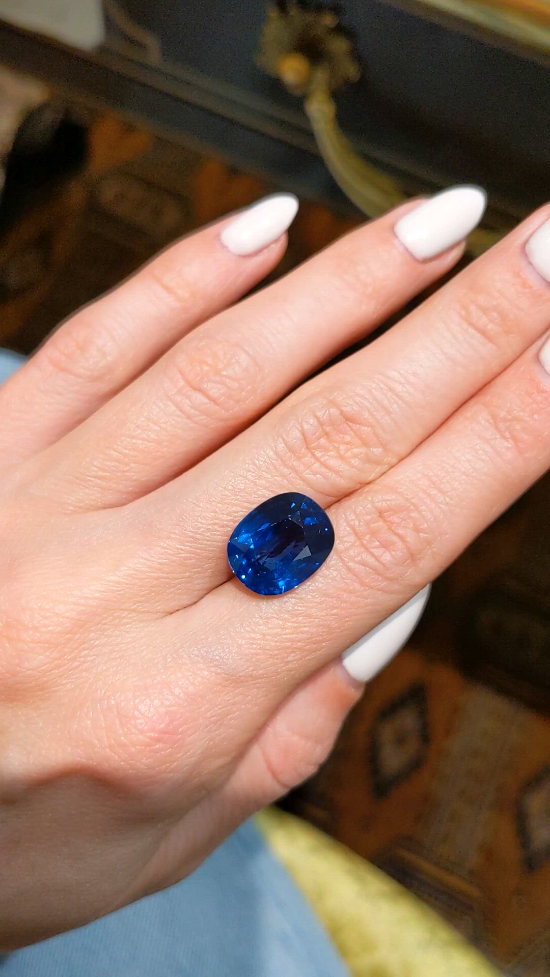 10.25 Ct. Blue Sapphire from Ceylon (Sri Lanka) Size Video